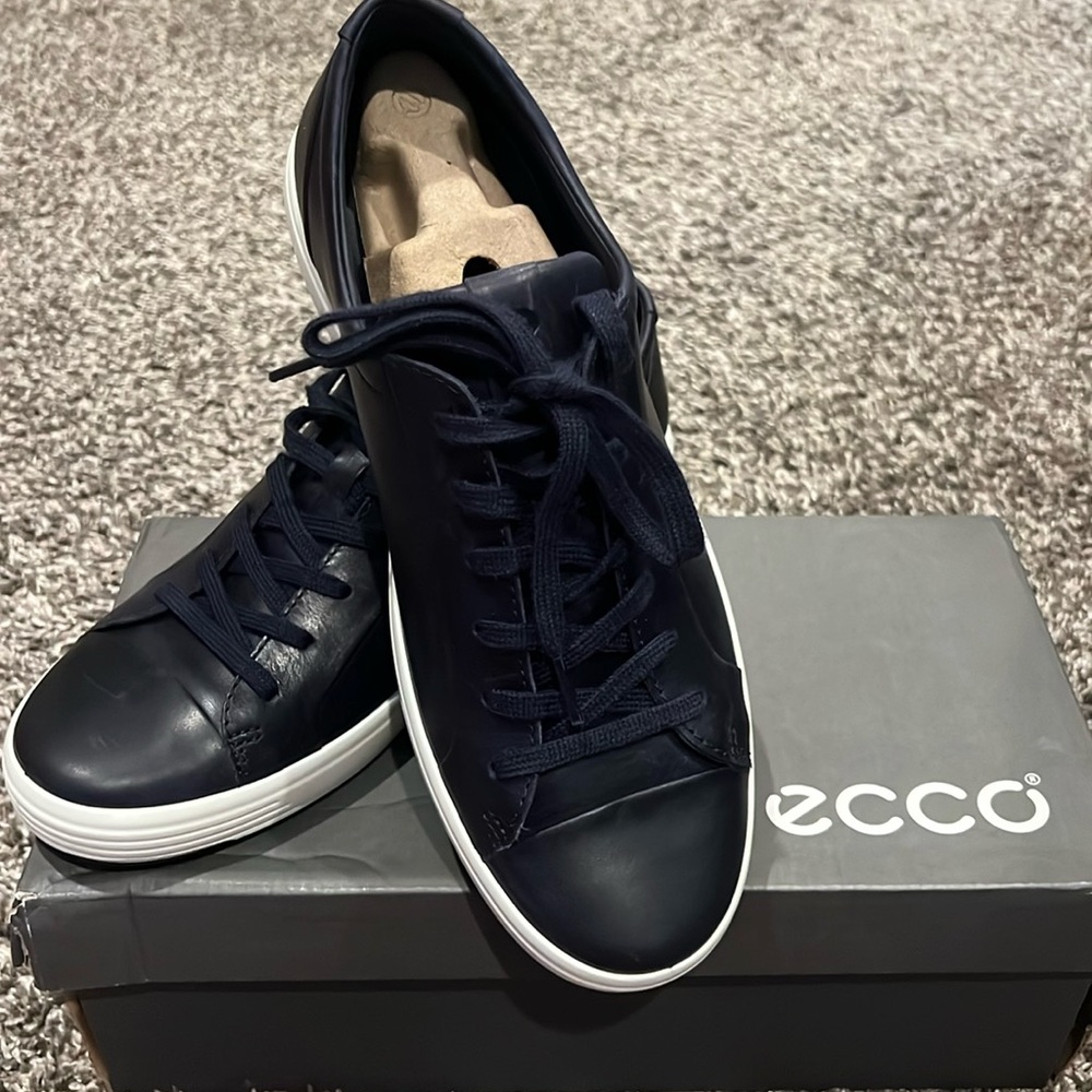 Men’s Ecco shoes